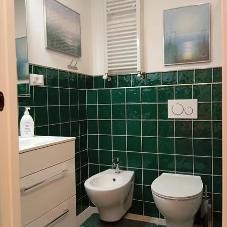 Casa Perego In Apartamento Savona